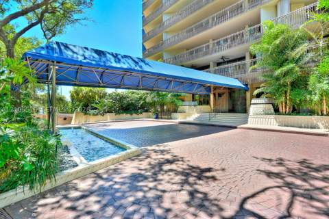 2901 S Bayshore Dr 14D, Coconut Grove FL - photo 24 of 25