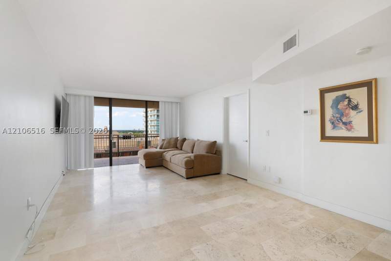 1 bedroom Condominium at 2901 S Bayshore Dr 14D, Yacht Harbour Condo, Coconut Grove — photo 4