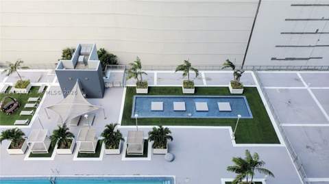 690 SW 1st Ct 1828, Miami FL - photo 14 of 33