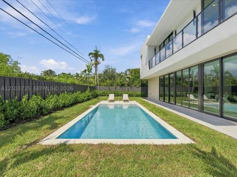 8220 SW 62nd Ct, Miami FL - photo 12 of 59