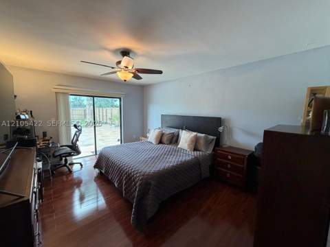 14631 SW 150th St, Miami FL - photo 11 of 39