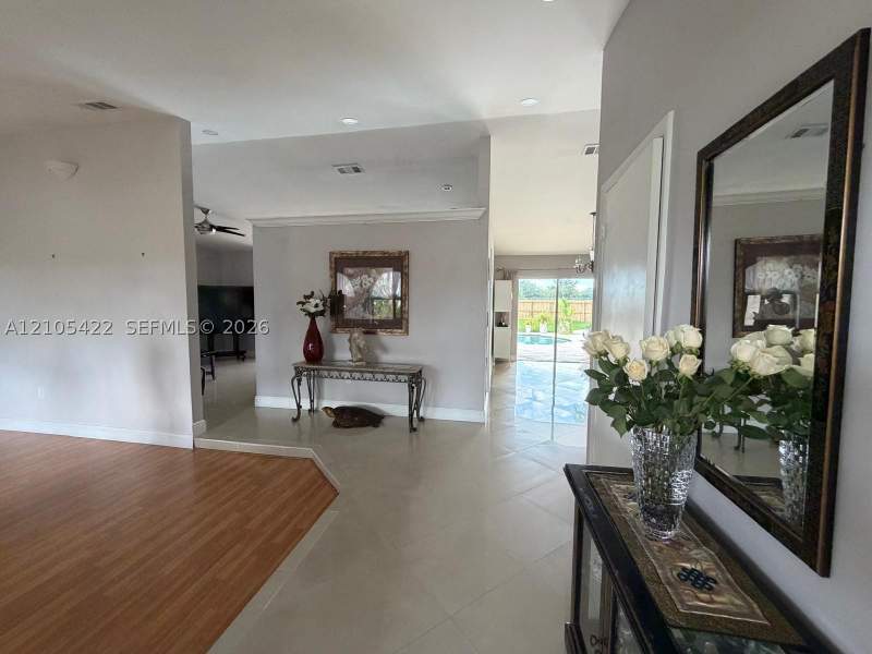 5 bedroom SingleFamilyResidence at 14631 SW 150th St, River Bend Sec 4, Miami — photo 4