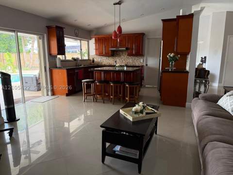 14631 SW 150th St, Miami FL - photo 7 of 39