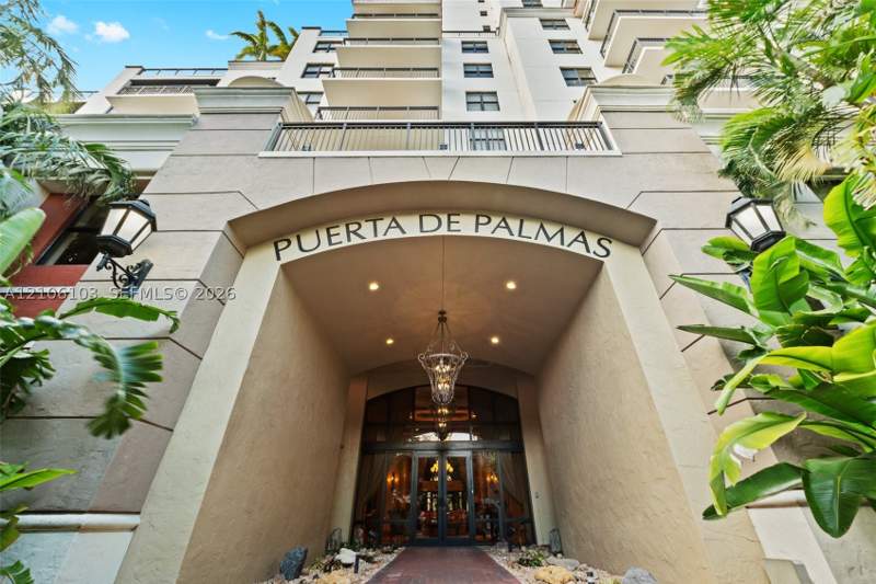 2 bedroom Condominium at 888 S Douglas Rd 602, Puerta De Palmas Condo, Coral Gables — photo 3