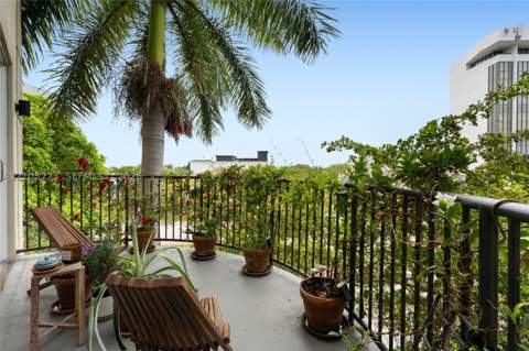 2701 SW 3rd Ave 303, Miami FL - photo 10 of 30