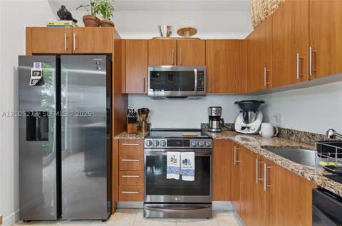 2701 SW 3rd Ave 303, Miami FL - photo 12 of 30