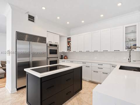 20000 NE 36th Pl, Aventura FL - photo 8 of 38
