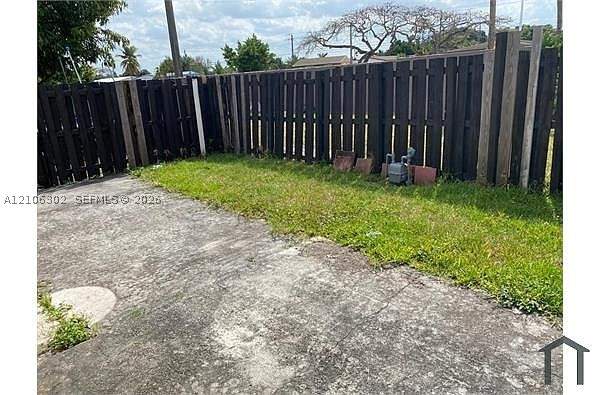 3 bedroom SingleFamilyResidence at 18240 NW 41st Pl, Del Prado Gardens Sec 3, Miami Gardens — photo 5