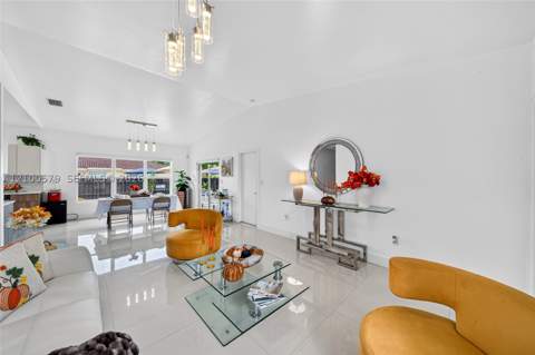 17990 SW 113th Ct, Miami FL - photo 12 of 51