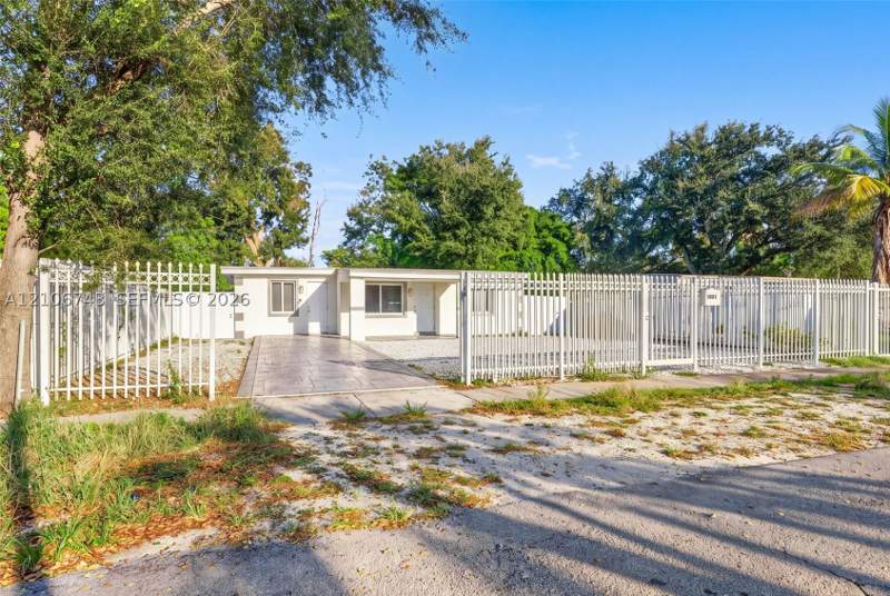 3 bedroom SingleFamilyResidence at 14181 NW 23rd Ct, Gerald Estates, Opa Locka — photo 2