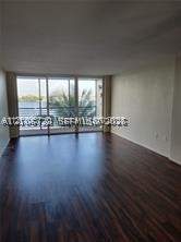 2 bedroom Condominium at 1075 NE Miami Gardens Dr 509, Royal Bahamian West, Miami — photo 2