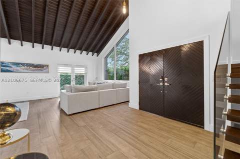 3231 Salzedo St, Coral Gables FL - photo 11 of 59