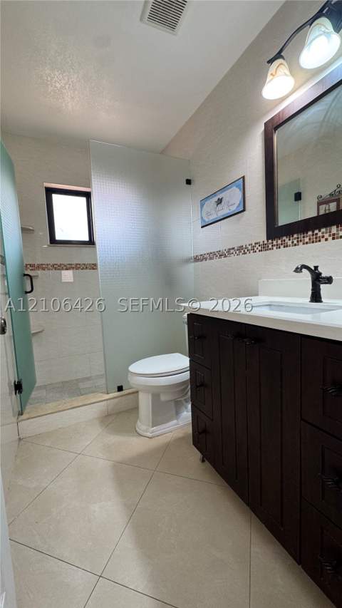 75 W 50th St, Hialeah FL - photo 12 of 32