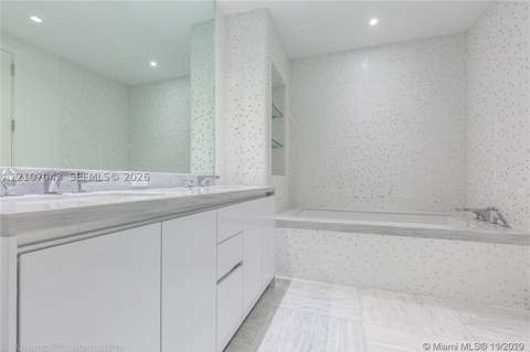16901 Collins Ave 1402, Sunny Isles Beach FL - photo 16 of 62