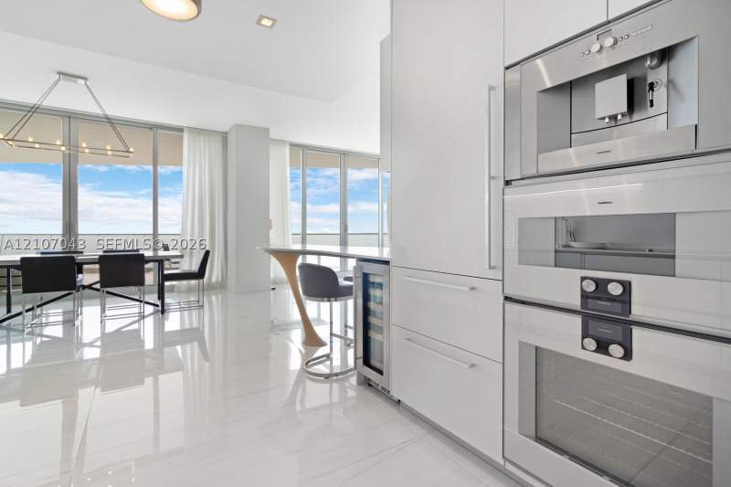 2 bedroom Condominium at 16901 Collins Ave 1402, Jade Signature Condo, Sunny Isles Beach — photo 5