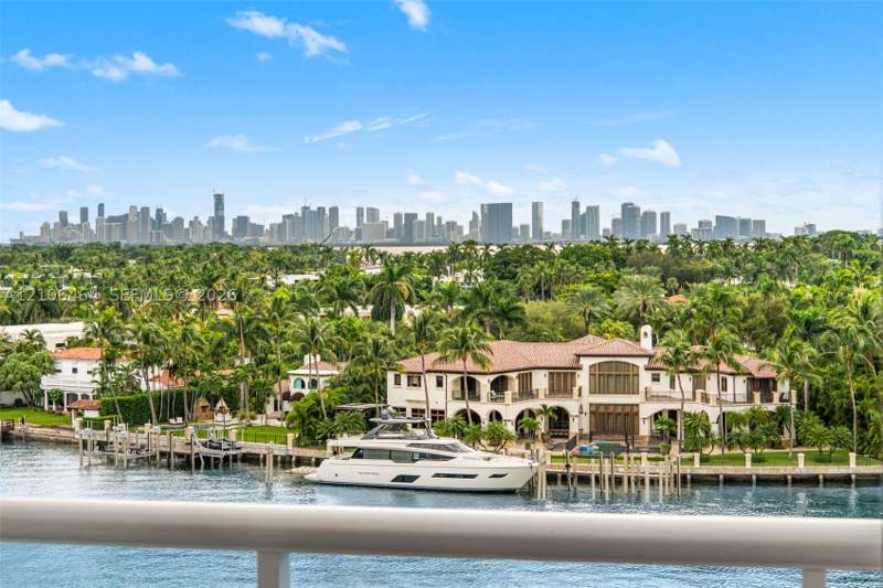 2 bedroom Condominium at 6770 Indian Creek Dr 8E, Aquasol Condo, Miami Beach — photo 5