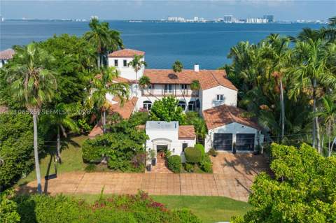 4760 N Bay Rd, Miami Beach FL - photo 9 of 66