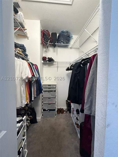 613 NE 208th Ter 613, Miami FL - photo 10 of 27