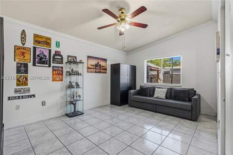3355 W 68th St 128, Hialeah FL - photo 19 of 41