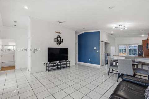 3355 W 68th St 128, Hialeah FL - photo 8 of 41