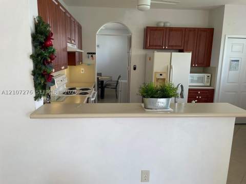 11047 SW 243rd Ln, Homestead FL - photo 10 of 25