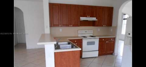 11047 SW 243rd Ln, Homestead FL - photo 9 of 25