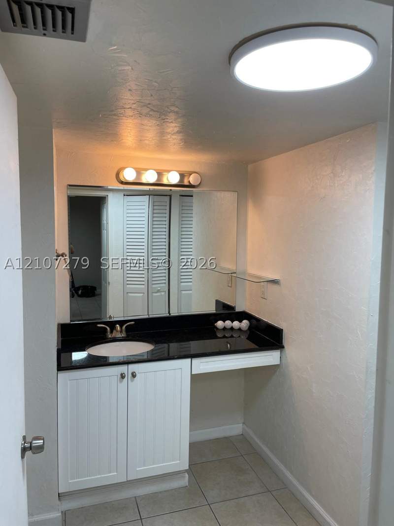 1 bedroom Condominium at 20100 W Country Club Dr 601, Bonavida Condo, Aventura — photo 5