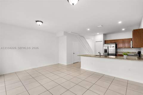11555 SW 248th Ln, Homestead FL - photo 10 of 42