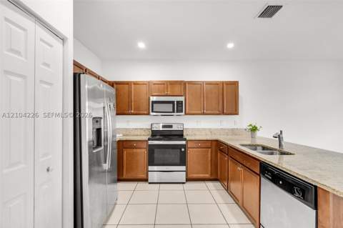 11555 SW 248th Ln, Homestead FL - photo 7 of 42