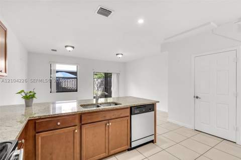 11555 SW 248th Ln, Homestead FL - photo 8 of 42
