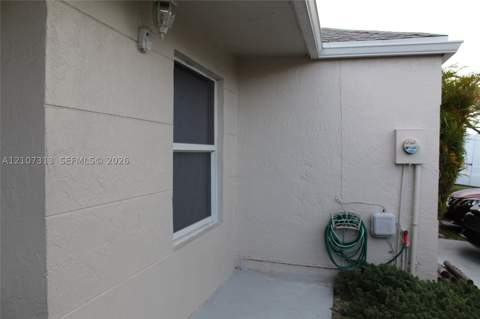 9818 SW 222nd Ter, Cutler Bay FL - photo 13 of 20