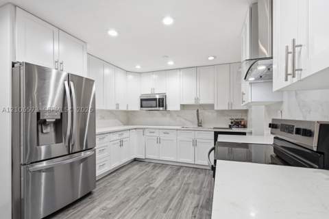 9551 SW 49th St, Miami FL - photo 16 of 38