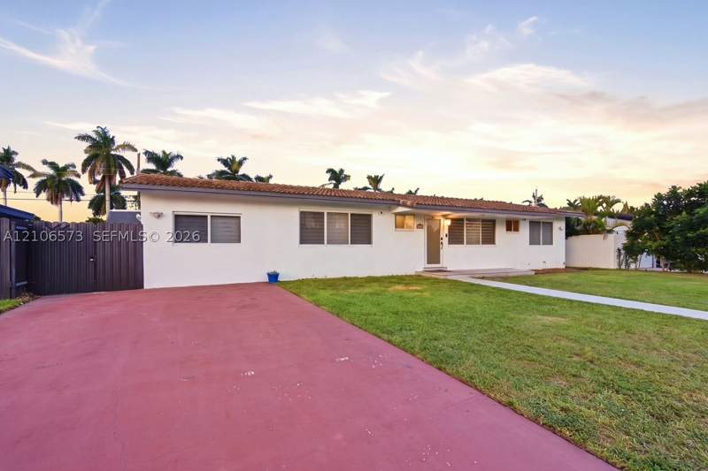 3 bedroom SingleFamilyResidence at 9551 SW 49th St, Miller Heights Sec 5, Miami — photo 4