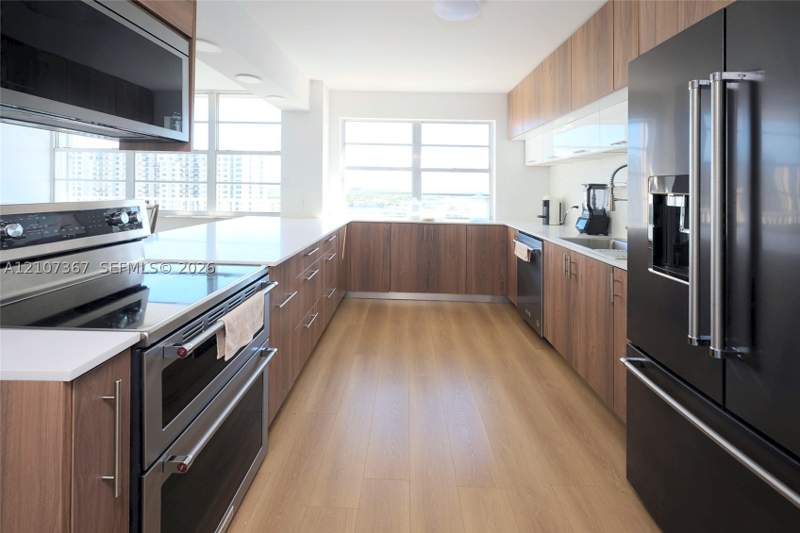 3 bedroom Condominium at 2851 NE 183rd St 1617E, Admirals Port Condo West, Aventura — photo 3