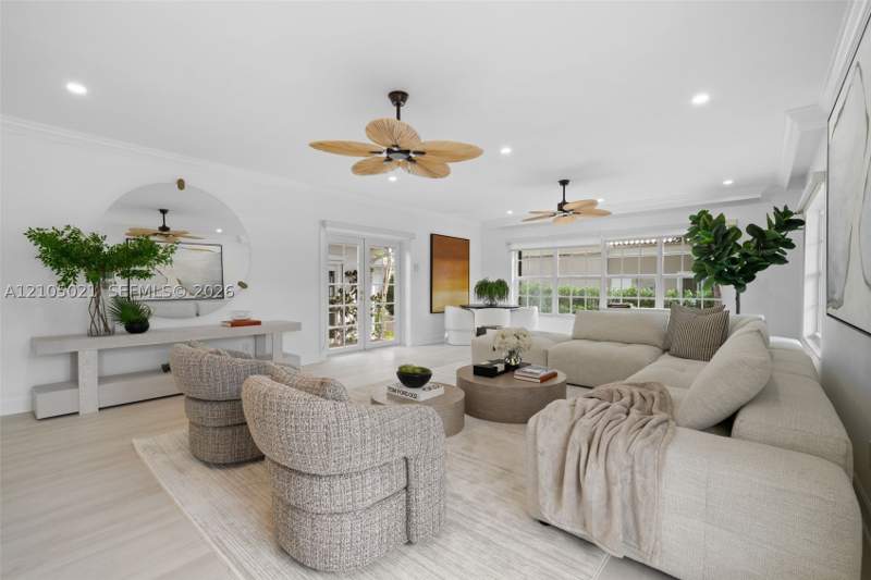 5 bedroom SingleFamilyResidence at 1457 Certosa Ave, Coral Gables Riviera Sec, Coral Gables — photo 2