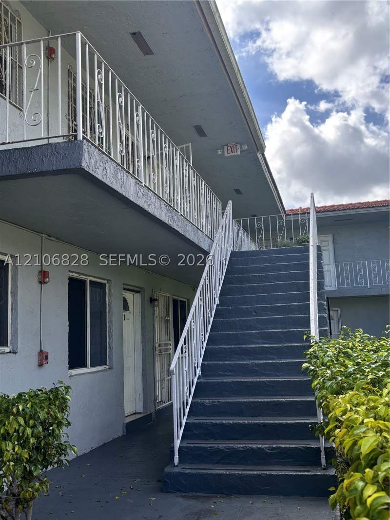 3 bedroom Condominium at 4050 NW 135th St 15-9, Villa Biscaya Jardines Co, Opa Locka — photo 3