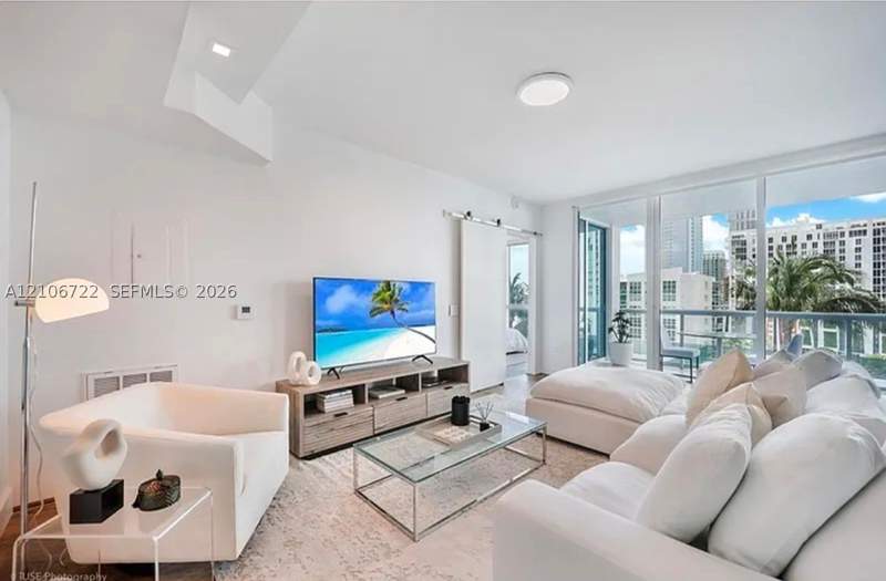 2 bedroom Condominium at 480 NE 30th St 1005, Platinum Condo, Miami — photo 4