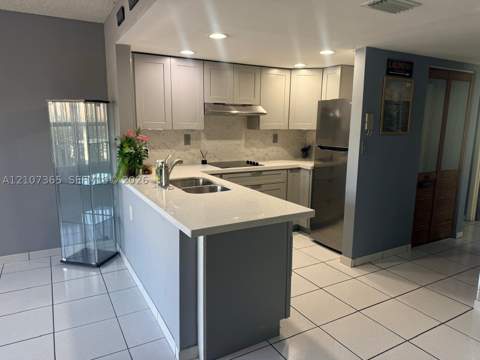 1313 NW 24th Ave 1313, Miami FL - photo 6 of 16