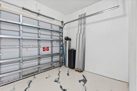 11300 NW 88th Ter, Doral FL - photo 6 of 34