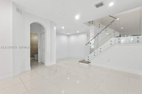 11300 NW 88th Ter, Doral FL - photo 9 of 34