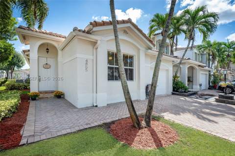 4865 NW 108th Path, Doral FL - photo 6 of 29