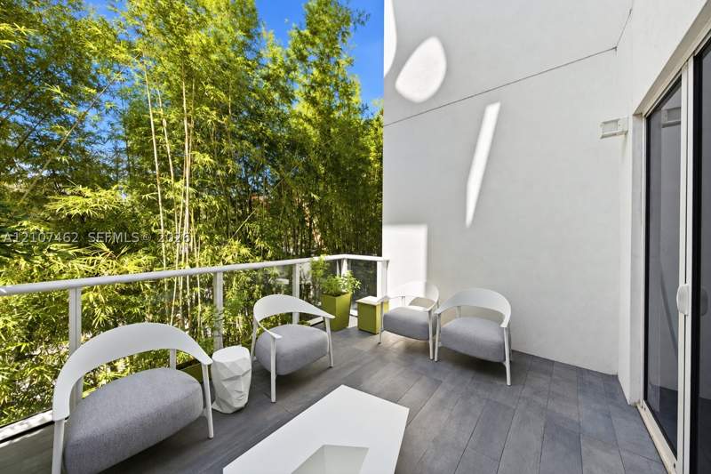 2 bedroom Condominium at 455 NE 39th St 110, One Bay Condo, Miami — photo 5
