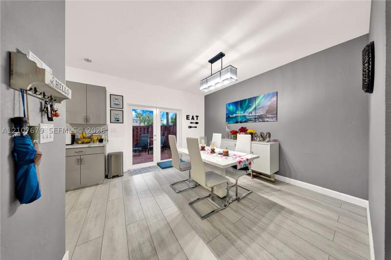 3 bedroom Condominium at 22066 SW 93rd Pl, Lakes By The Bay Cee, Cutler Bay — photo 5