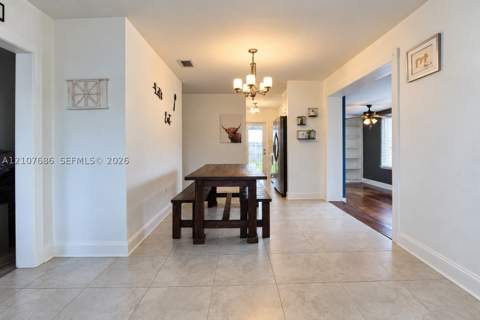 9760 Jamaica Dr, Cutler Bay FL - photo 7 of 28