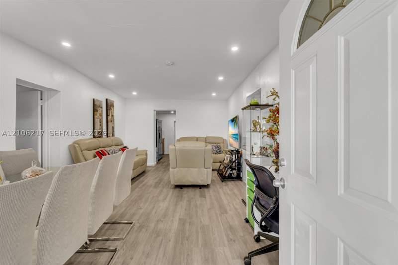 4 bedroom SingleFamilyResidence at 9555 NW 36th Ave, Ricmar Heights, Miami — photo 2
