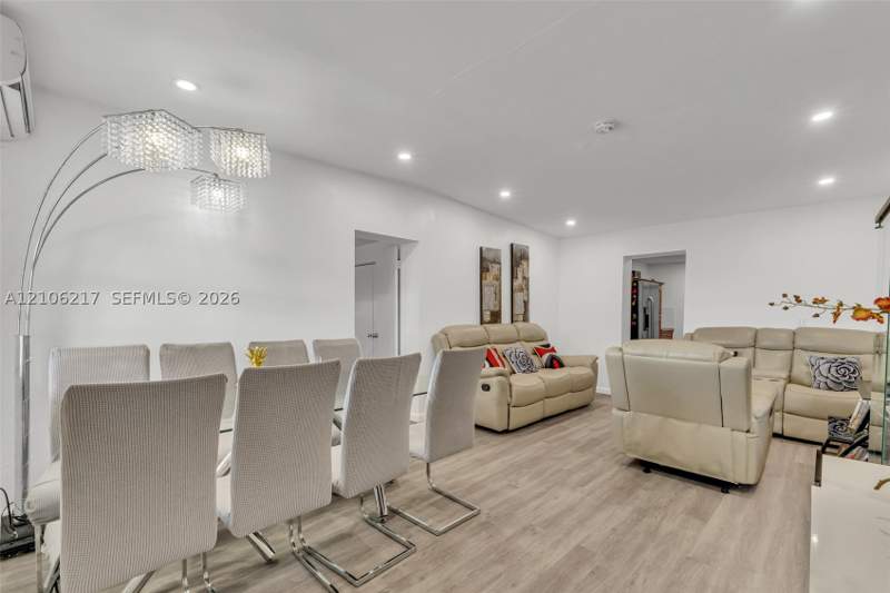 4 bedroom SingleFamilyResidence at 9555 NW 36th Ave, Ricmar Heights, Miami — photo 3