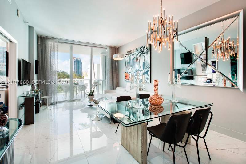 1 bedroom Condominium at 50 S Pointe Dr 610, Continuum On South Beach, Miami Beach — photo 2