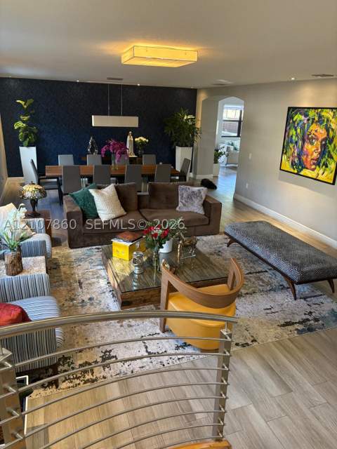 8925 NW 99th Ct, Doral FL - photo 11 of 36