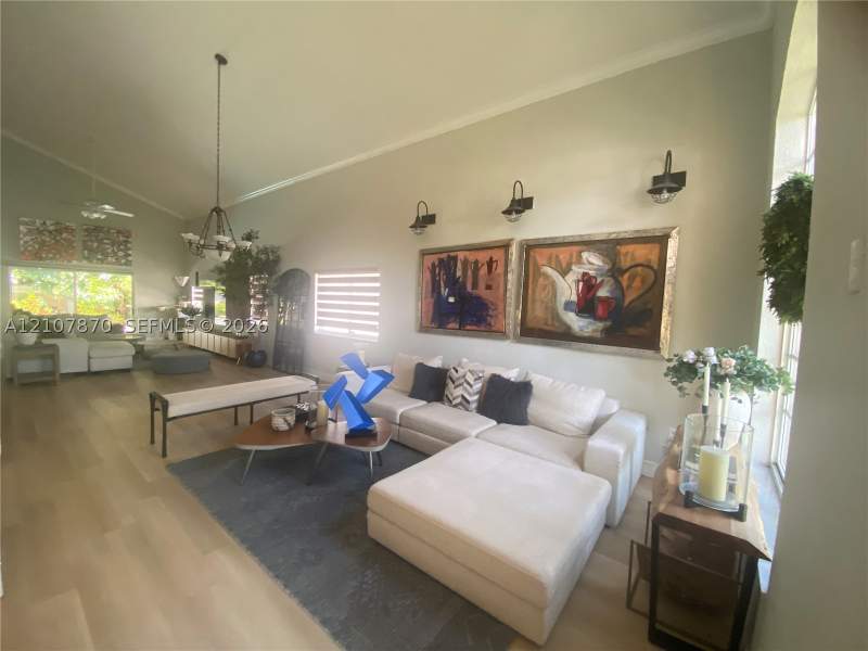 4 bedroom SingleFamilyResidence at 5344 NW 111th Ct, The Reserve At Doral, Doral — photo 2