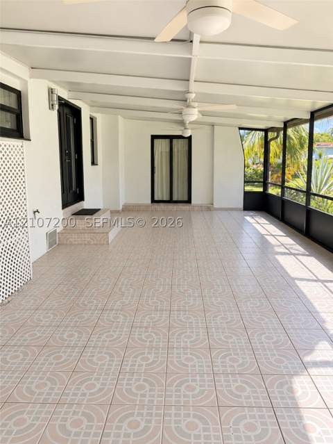 241 Palmetto Dr, Miami Springs FL - photo 20 of 29